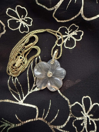 Natural Carved Grey Agate Flower Pendant Necklace