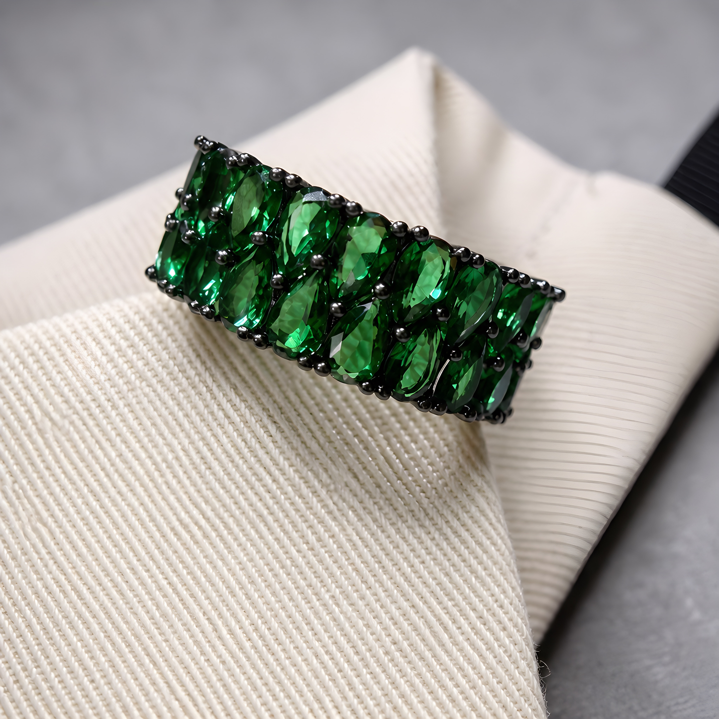 Midnight Emerald Eternity Band