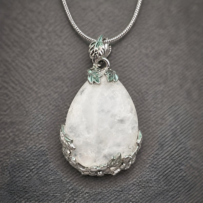 The Winter Rose Reversible Ivy Pendant